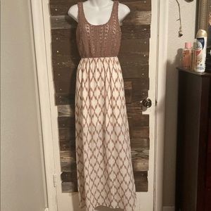 Crotchet and chevron maxi dress.